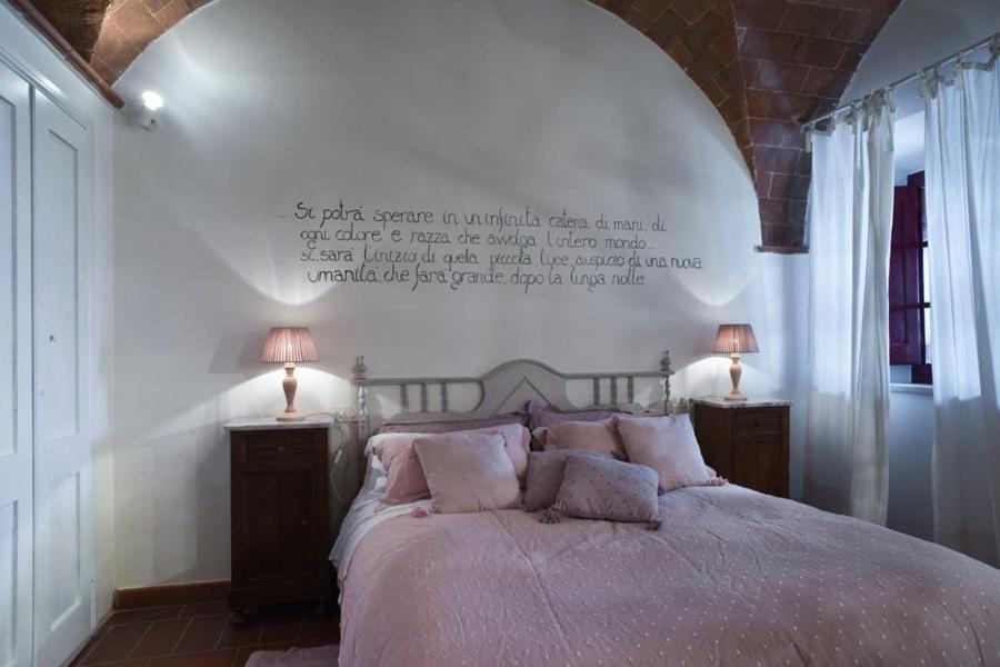 Agriturismo Santa Vittoria Volterra Exterior foto